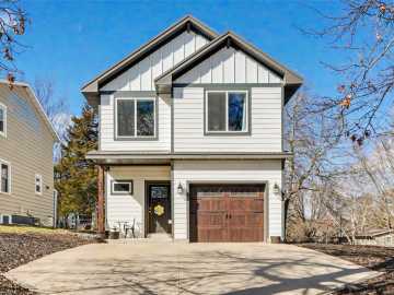 Eau Claire, WI: 710 Mt Nemo Avenue