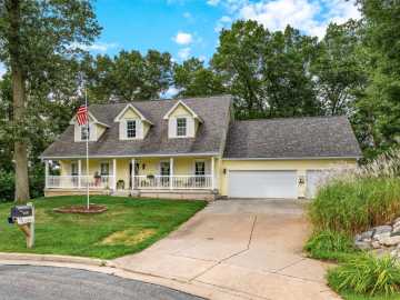 Eau Claire, WI: 318 Paris Place 