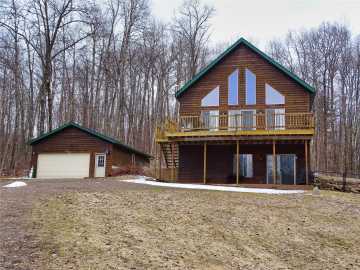 Hayward, WI: 8920 N Larson Court
