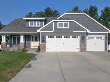 Eau Claire, WI: 3746 Crest Ridge Court