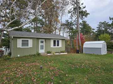 Chetek, WI: 1029 24 1/2 Street
