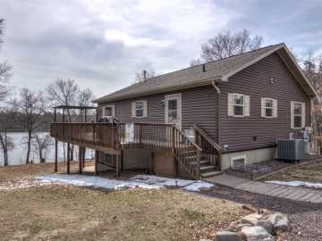 Minong, WI: W 7595 Sleepy Eye Road