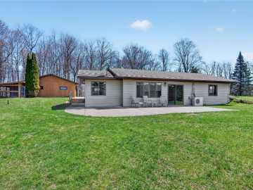 Sarona, WI: W3214 Church Road