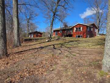 Spooner, WI: 5536 Yellowsands Drive