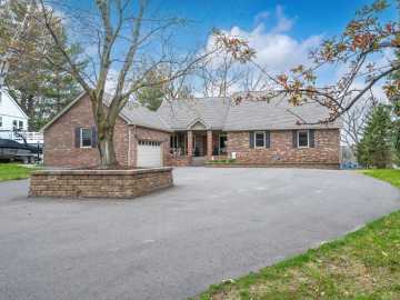 Balsam Lake, WI: 107 Park Drive