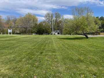 Menomonie, WI: 1819 Wilson NE Street