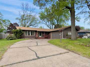 Eau Claire, WI: 3128 Monroe Street