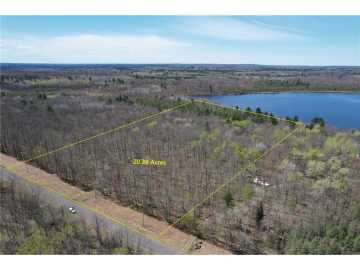 Springbrook, WI: N10439 Tranus Lake Road