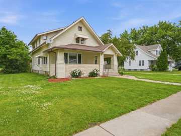 Osseo, WI: 13512 7th Street