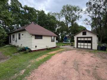 Chippewa Falls, WI: 609 W Garden Street