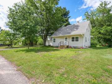 Eau Claire, WI: 2440 La Salle Street