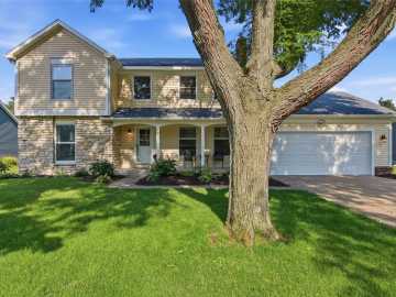 Eau Claire, WI: 3911 Cottonwood Drive