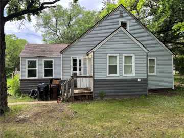 Chippewa Falls, WI: 3202 120th Street