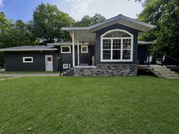 Cornell, WI: 200 Ridgewood Drive