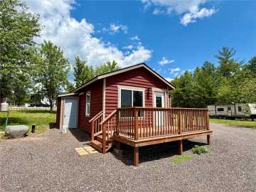 Minong, WI: 10428 E Red Lake Drive