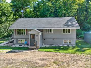 Cable, WI: 17220 Silver Birch Drive