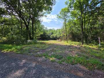 Holcombe, WI: 27687 295th Avenue