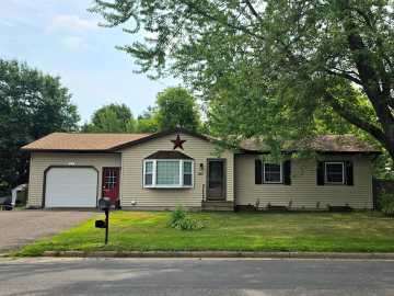 Turtle Lake, WI: 103 Elizabeth S Court