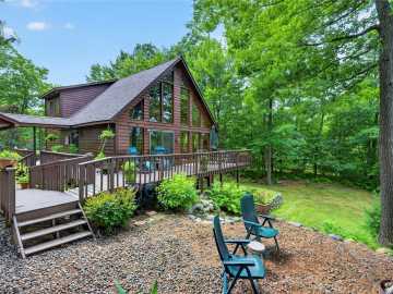 Hayward, WI: 11288 W Quail Lane