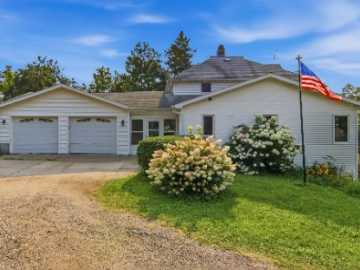 Eau Claire, WI: 4110 / 4160 Folsom Street