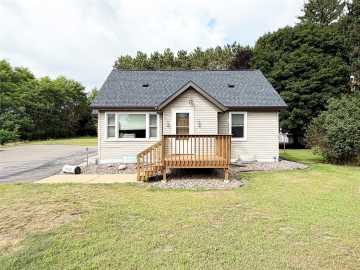 Eau Claire, WI: 1812 Peterson Avenue