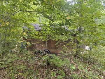 Trego, WI: N 8790 Bowery Road