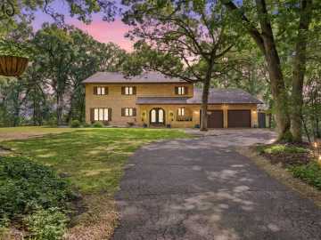 Eau Claire, WI: 7865 Blue Valley S Drive