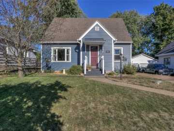 Eau Claire, WI: 857 Starr Avenue