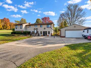 Menomonie, WI: N4578 446th Street