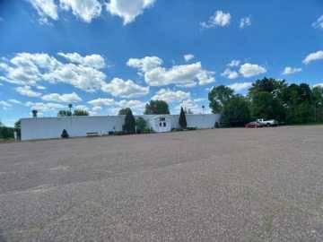 Menomonie, WI: N4435/N4439 440th Street