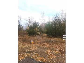 Chetek, WI: Lot 1 W Leonard Street