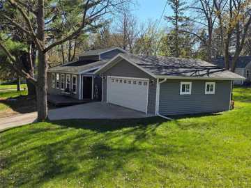 Spooner, WI: 1007 2nd Street