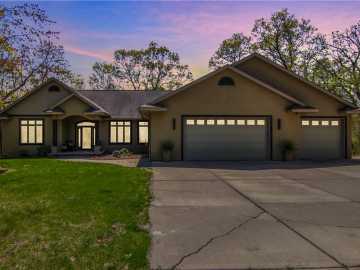 Eau Claire, WI: 4221 Lassek Court