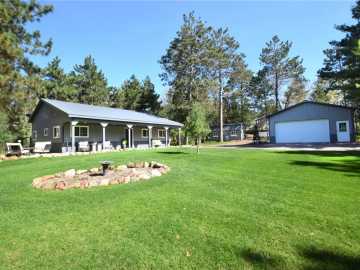 Minong, WI: N13071 Dragon Drive