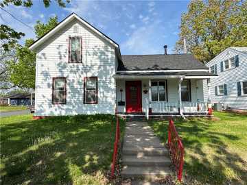 Rice Lake, WI: 132 Hatten Avenue