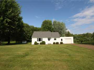 Cornell, WI: 1101 S 8th Street