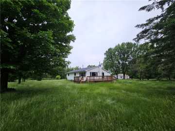 Ridgeland, WI: 90 13 13 1/2 St