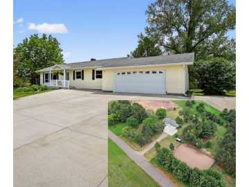 New Auburn, WI: 2727 225th Avenue