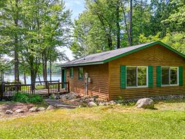 Winter, WI: 4699 N Lake Winter Road