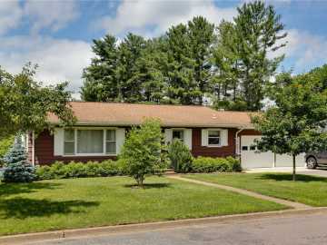 Black River Falls, WI: 704 Alder Street