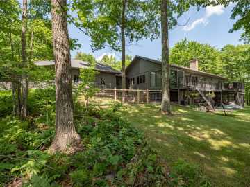 Hayward, WI: 12629W Twin Lake Road