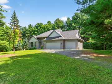 Star Prairie, WI: 1996 26th Avenue