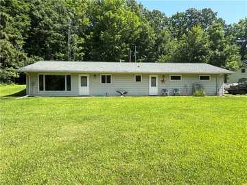Sarona, WI: W4774 Pierce Road