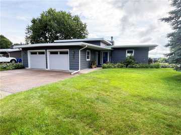 Rice Lake, WI: 335 Hilltop Drive