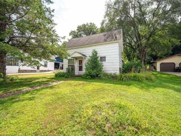 Knapp, WI: 706 Main Street