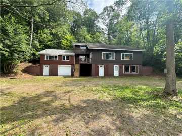 Hayward, WI: 7708 N Broken Arrow Road