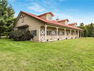 Cadott, WI: 10351 Hwy 27 