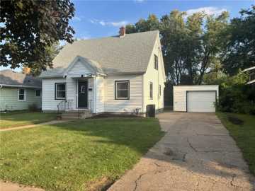 Eau Claire, WI: 1920 Fenwick Avenue