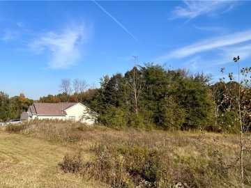 Menomonie, WI: 1112 Timber Path