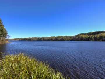 Winter, WI: 8050 N Barker Lake Road